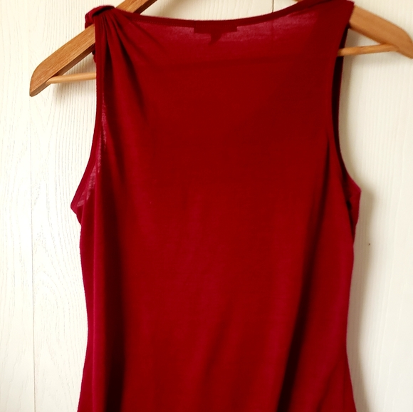 "GAP" Maroon Colored Size Small Tank - Picture 3 of 3